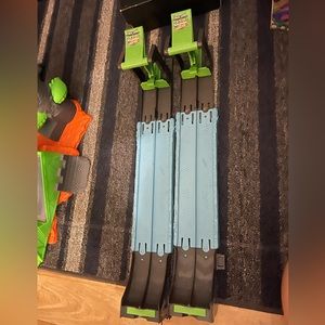 Hot wheels monster truck ramps